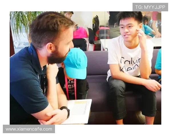 黄军的滑板人生深度对话探索梦想与坚持的旅程